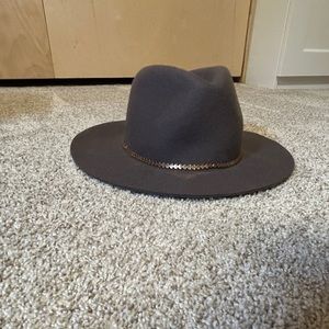 ⭐️BOGO50⭐️ 100% Wool Hat w Chain Accent Brown